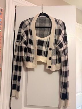 Arizona Jean Company Black & Cream Plaid Cropped Cardigan Set